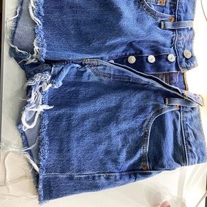 Levi’s 501 Jeans
